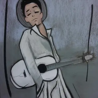 Homme en costume blanc, chapeau en arrière, les yeux fermés, une guitare blanche à la main, sur un fond gris bleuté.